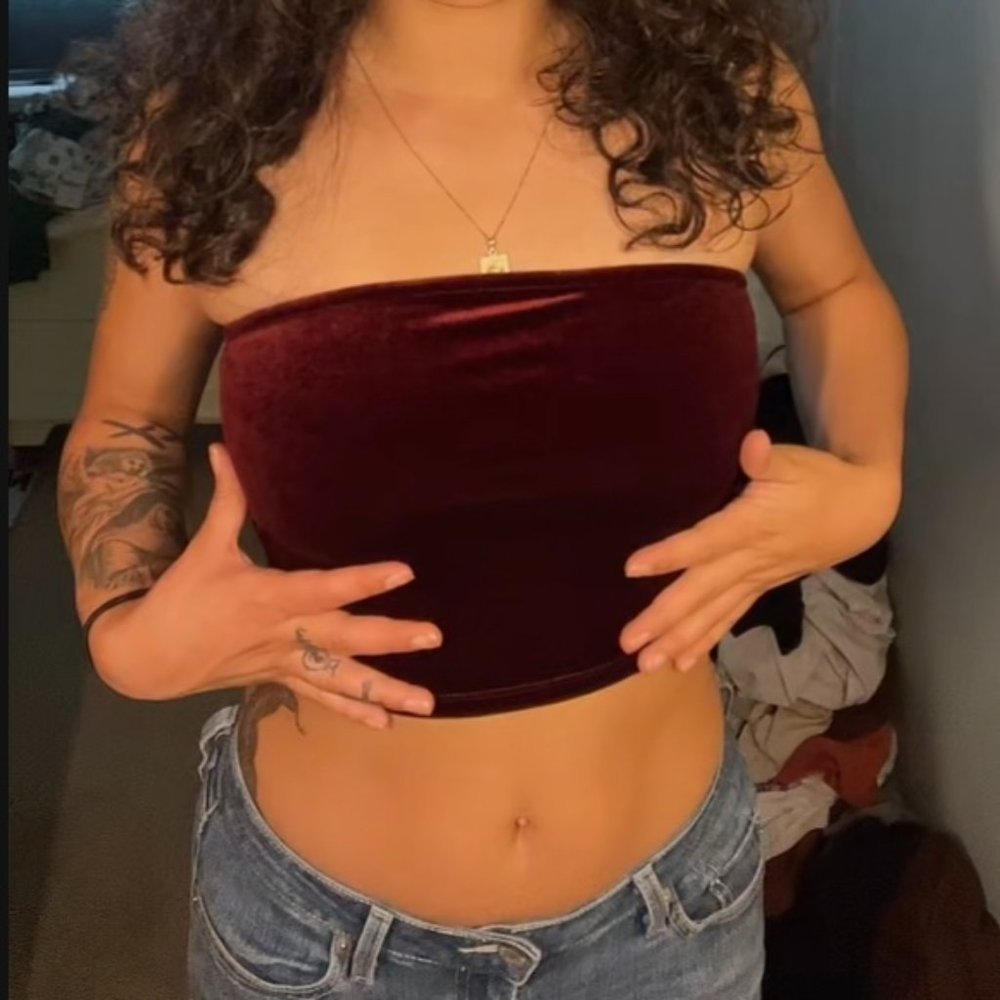 ☀️ maroon strapless top ☀️